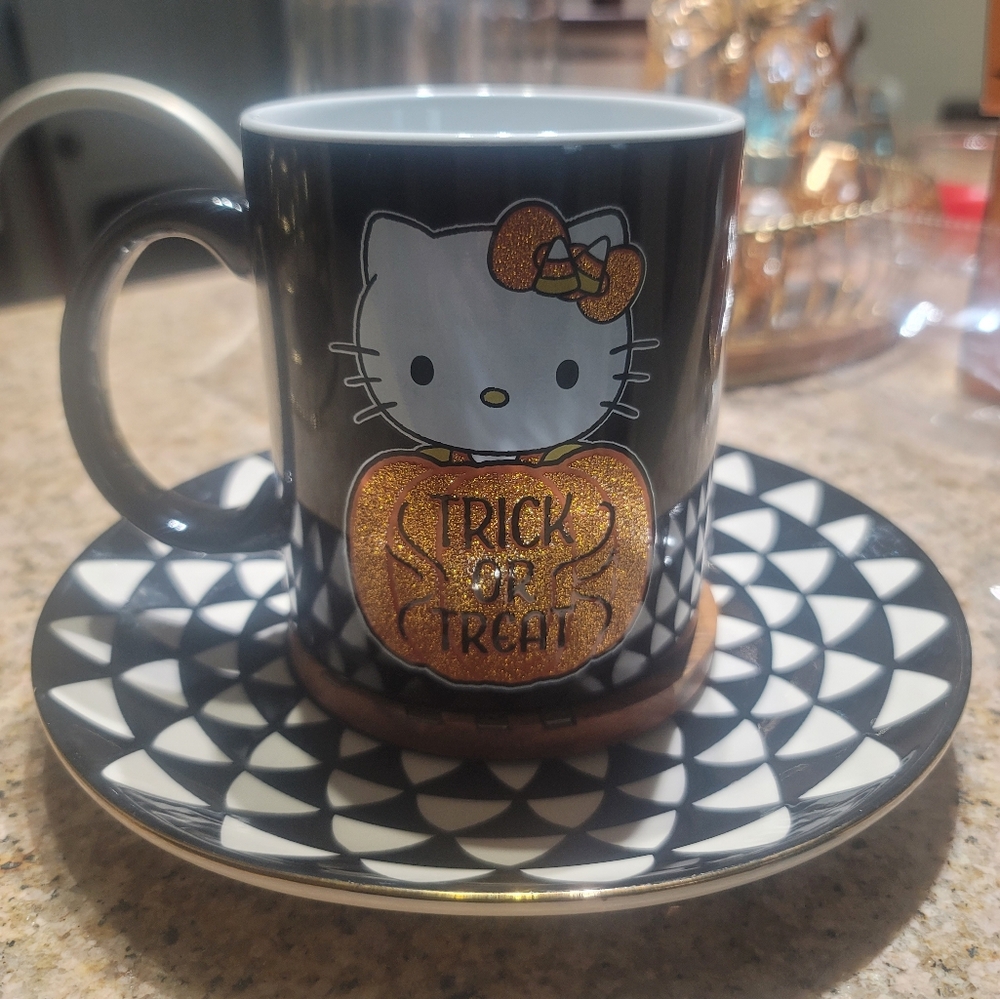 Cute Hello Kitty Halloween Mug